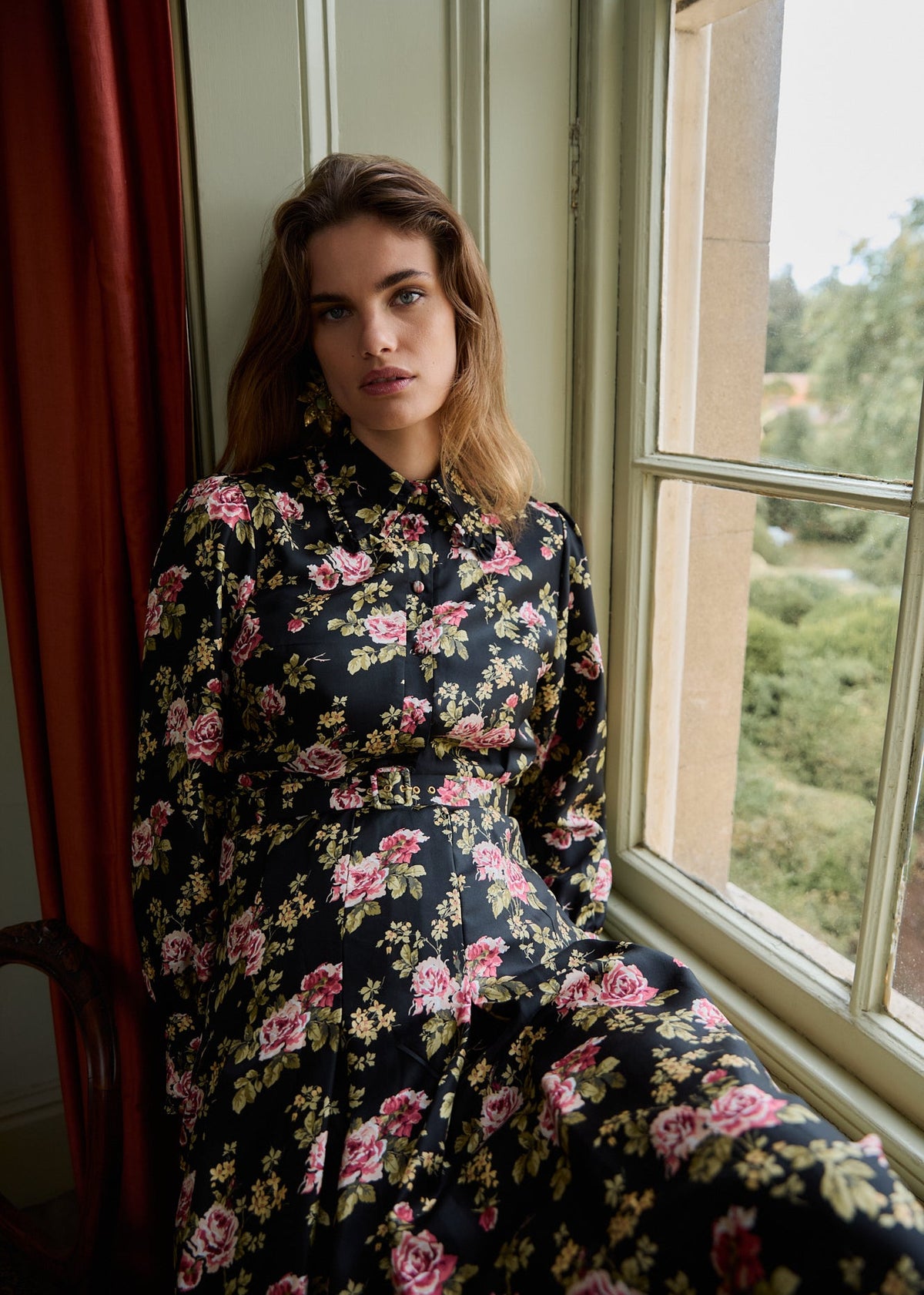 Whitney Black Trailing Rose Dress