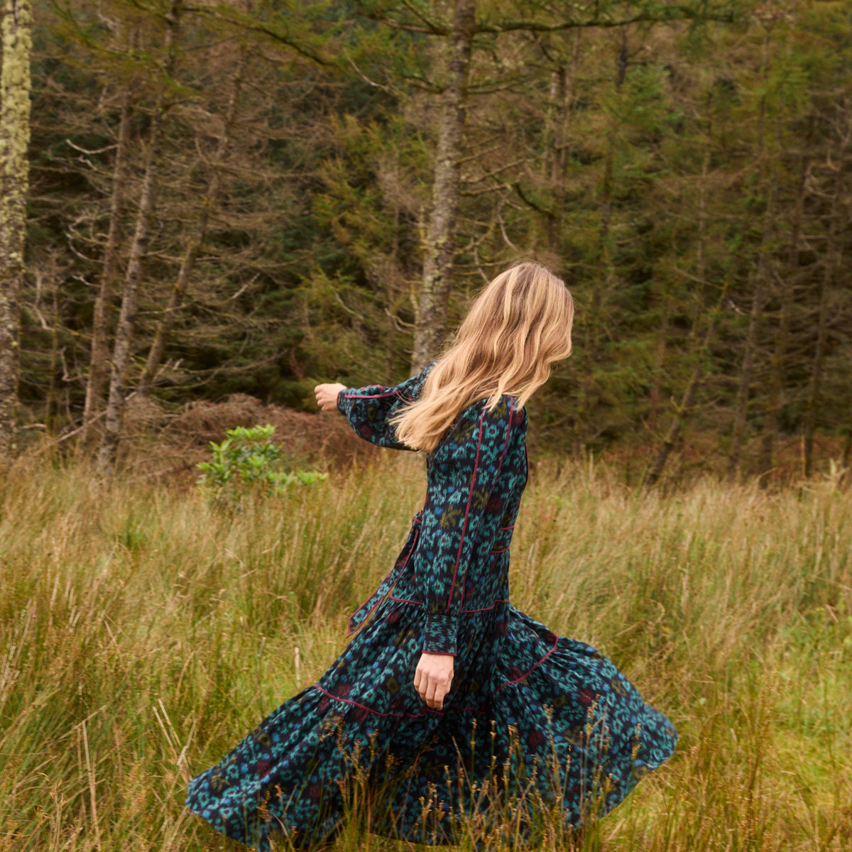 boho winter dresses Reclaimed Vintage long sleeve maxi dress in floral print Boho Chic Boho Winter Dresses