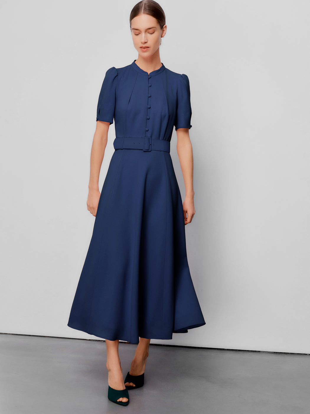 Elegant Navy Evening Dress | The Ahana Short Sleeve – Beulah London