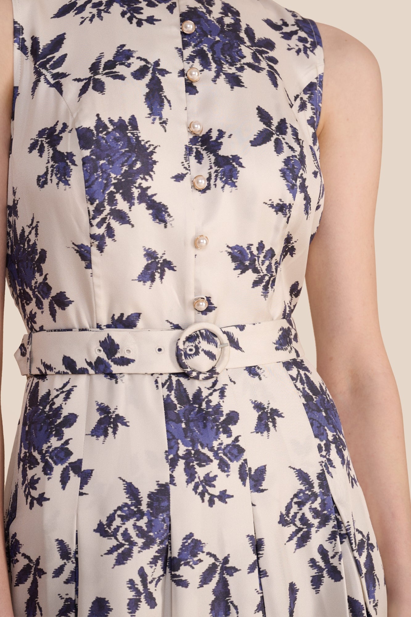 Annabel Hatched Rose Dress