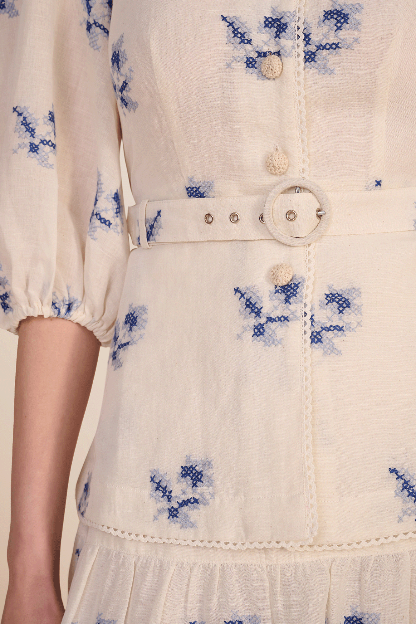 Gabriella White Hatch Rose Blouse