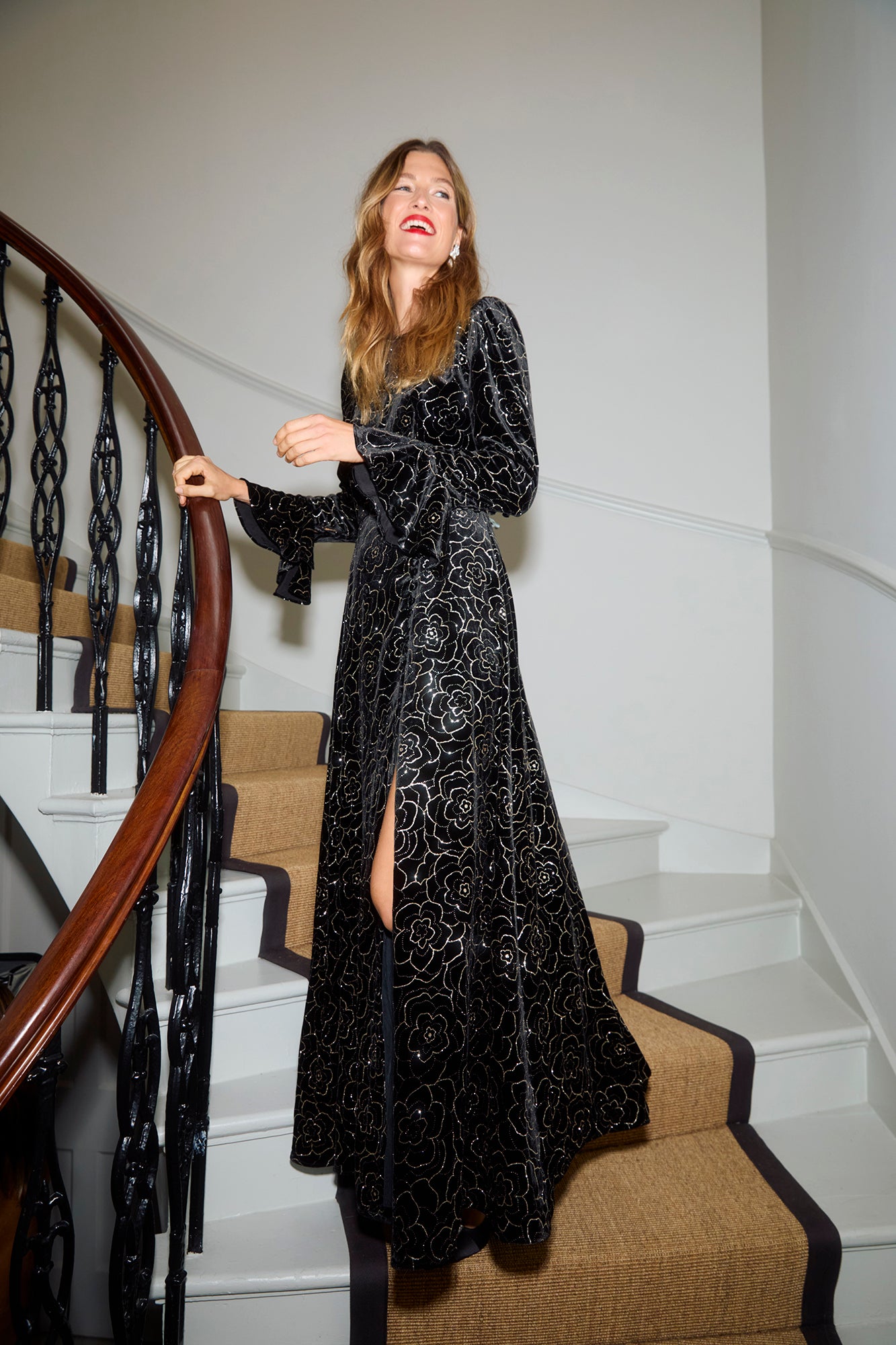 Yahvi Embellished Velvet Dress