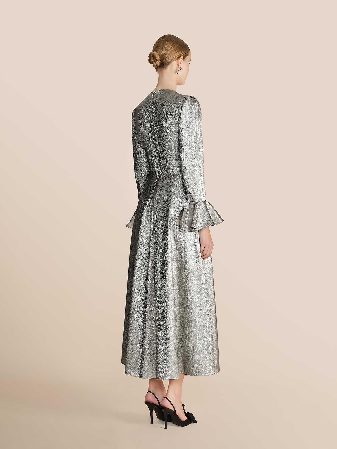 Yahvi Oyster Long Dress