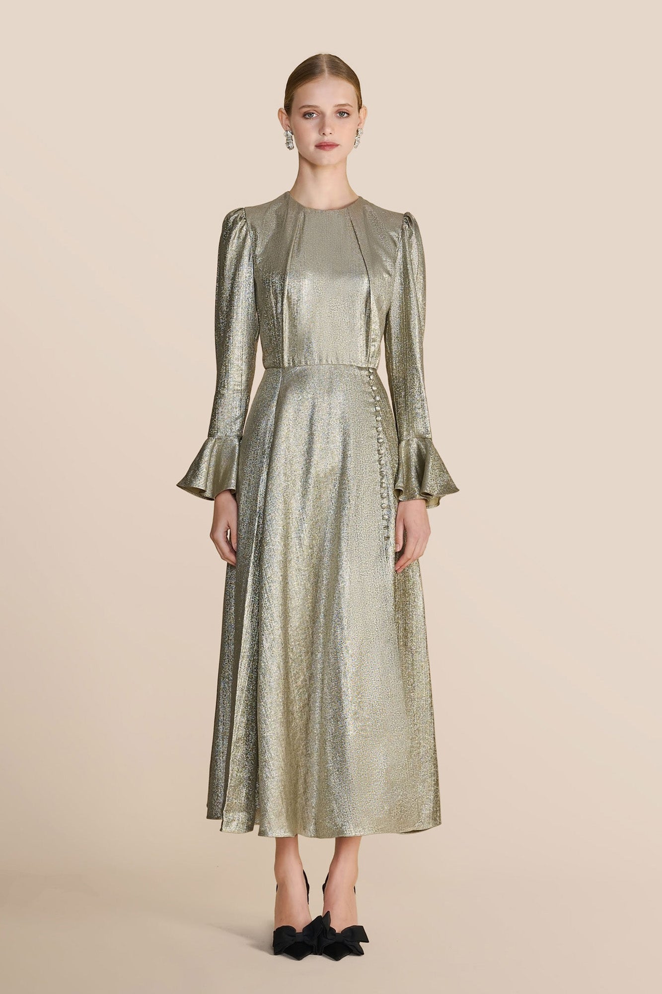 Yahvi Oyster Long Dress