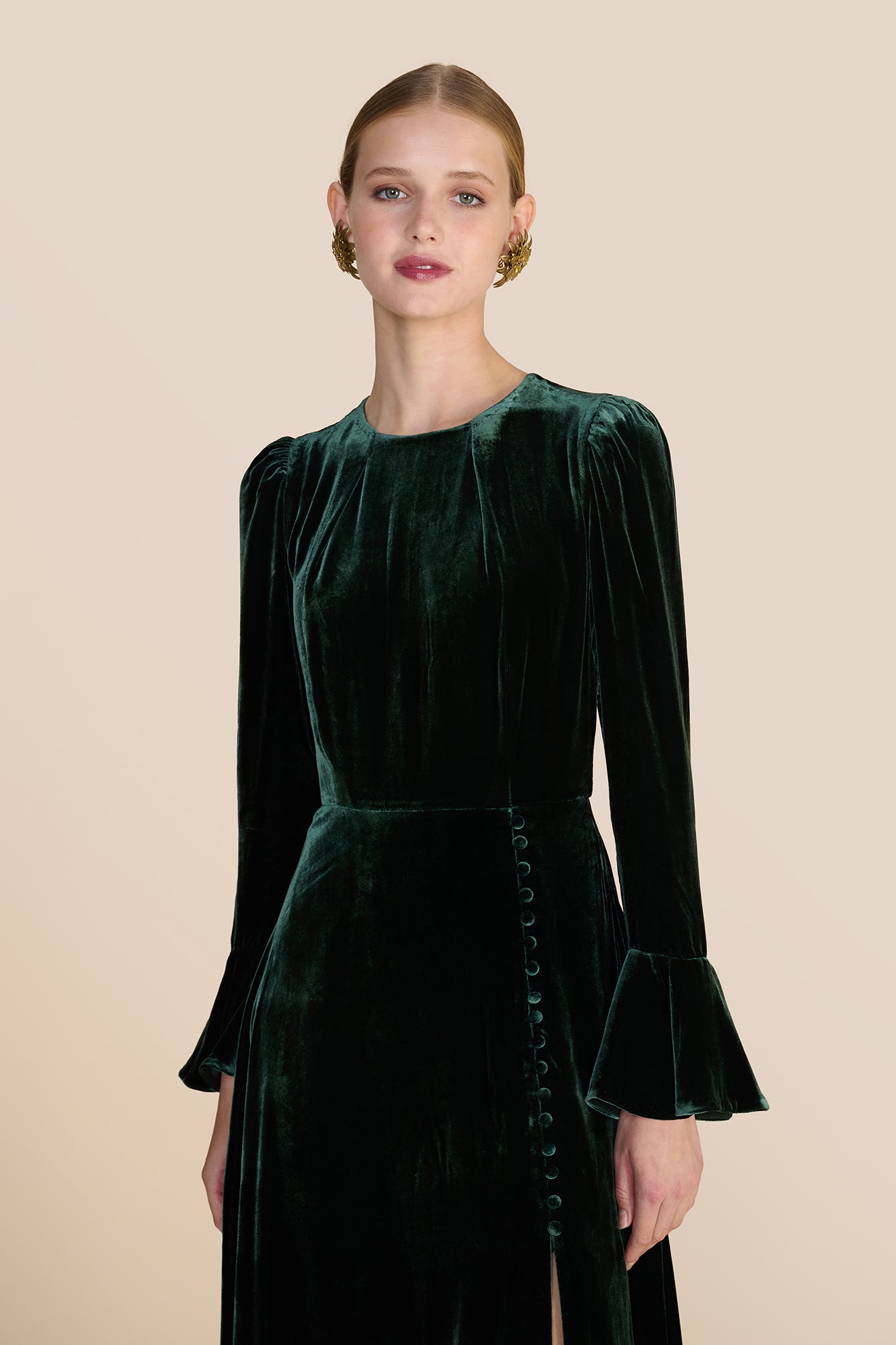 Yahvi Evergreen Velvet Dress