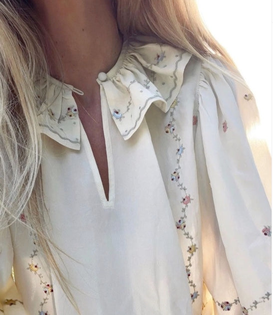 Embroidered Estaa Blouse
