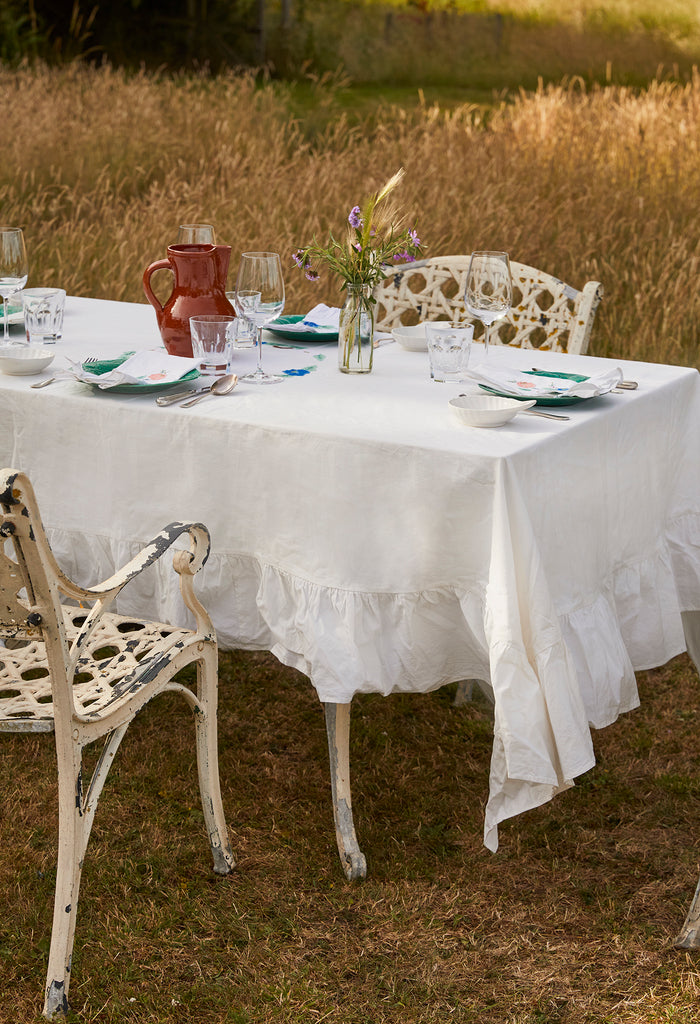 White Floral Appliqué Tablecloth